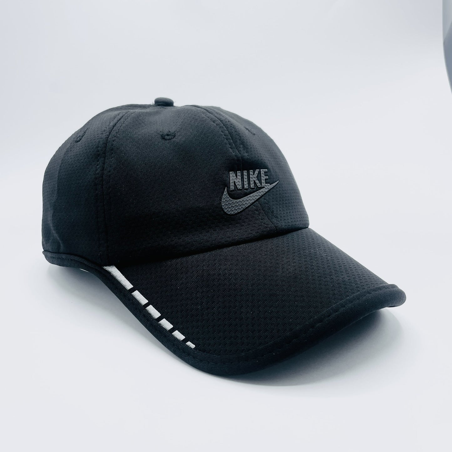 Nikke Cap